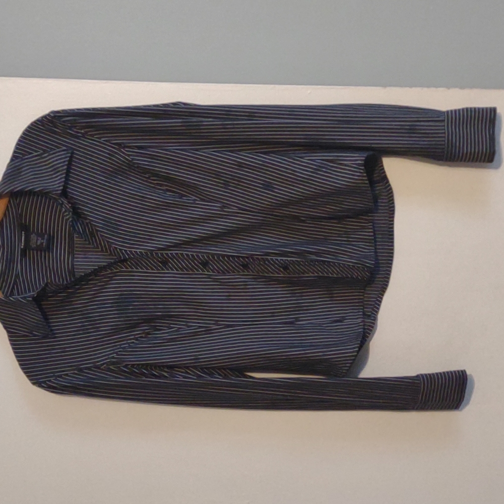 Express long sleeve button up